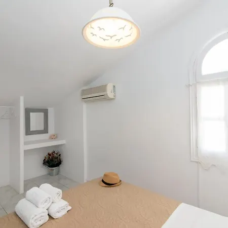 Kamara Apartment